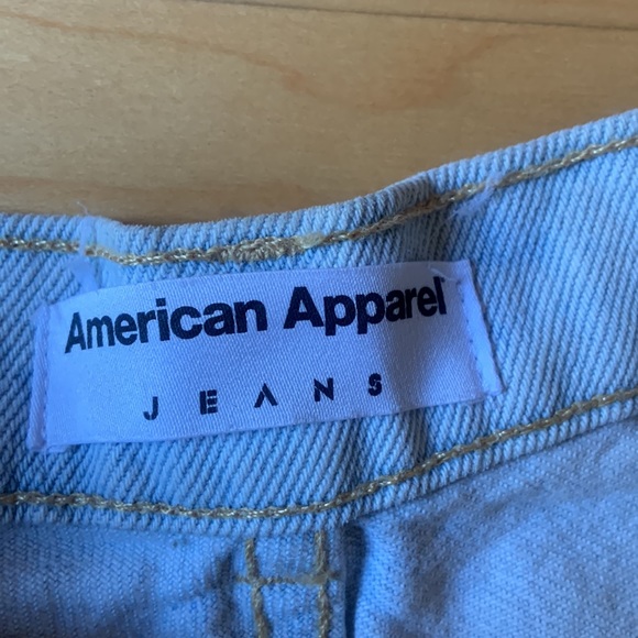 American apparel shorts (original) - Picture 3 of 4